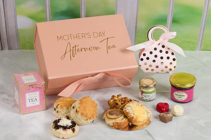 Mothers Day Afternoon Tea and Patisserie Gift Box